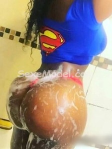 Ads la reine de la fellation