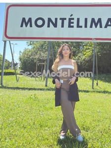 Ads PAOLLA  masseuse