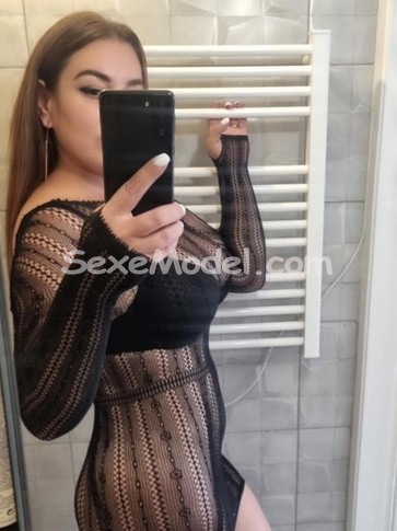 Ads Mademoiselle russe