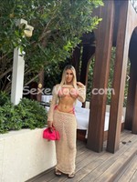 Nicole photo 13582067