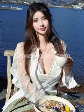 Annonce Monica, Lille