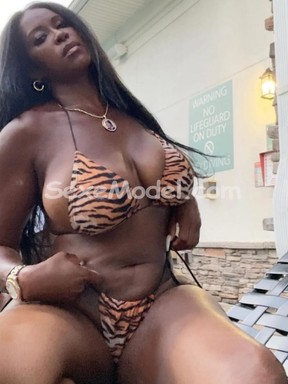 Ads TANIA TRES COQUINE, Grigny